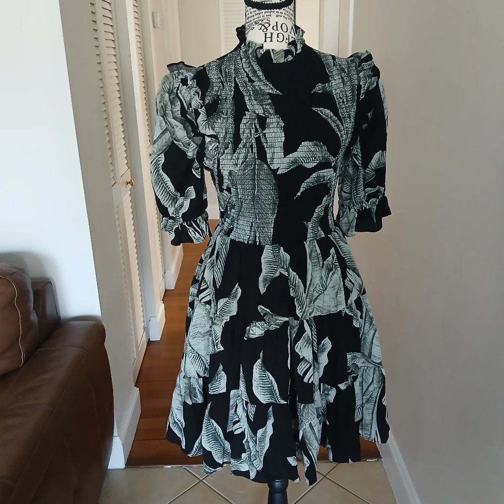 Elliatt‎ los Dress